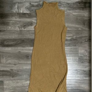Turtleneck mid dress